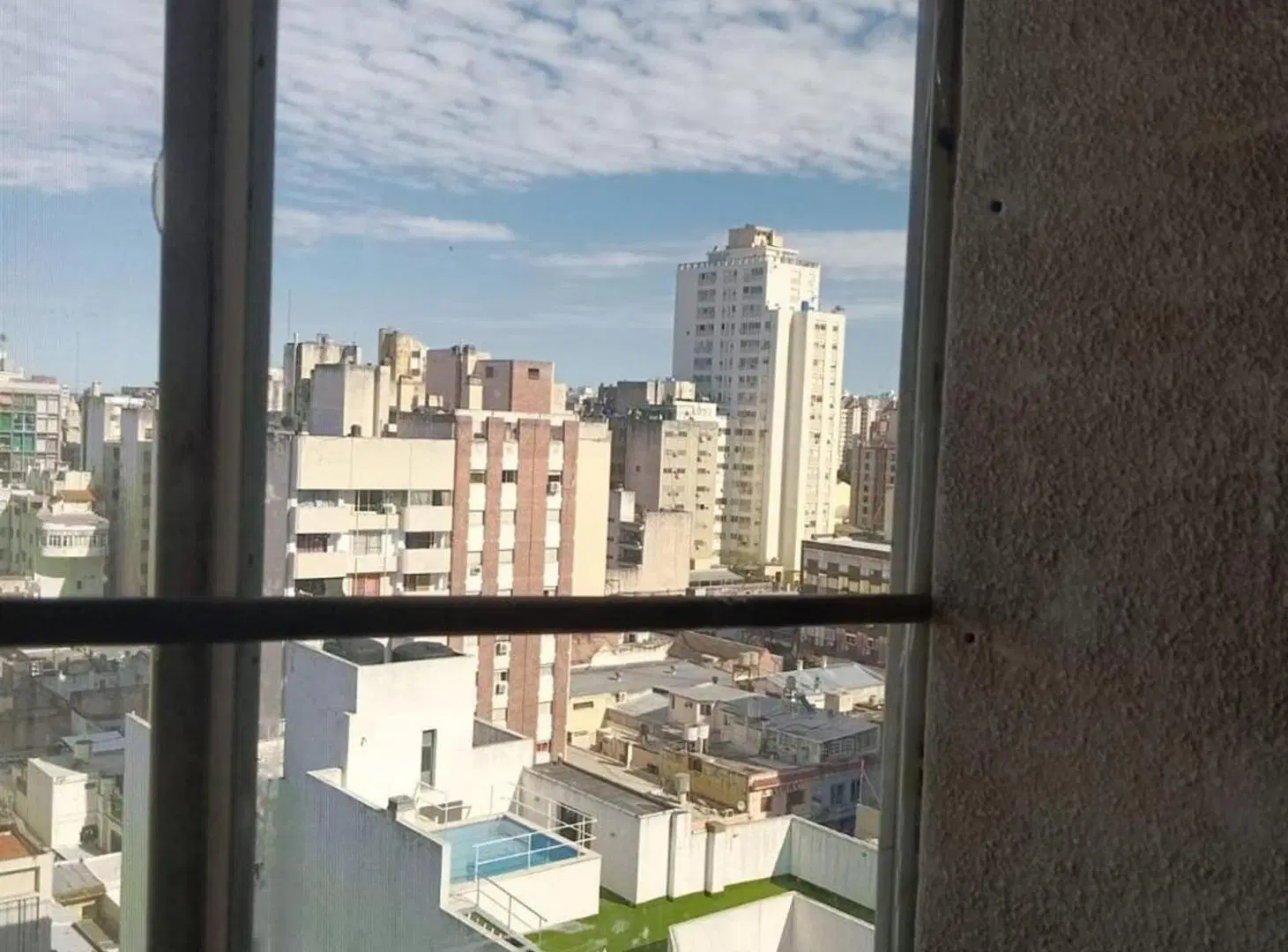 DEPARTAMENTO 2 DORMITORIOS BARRIO CENTRO 3