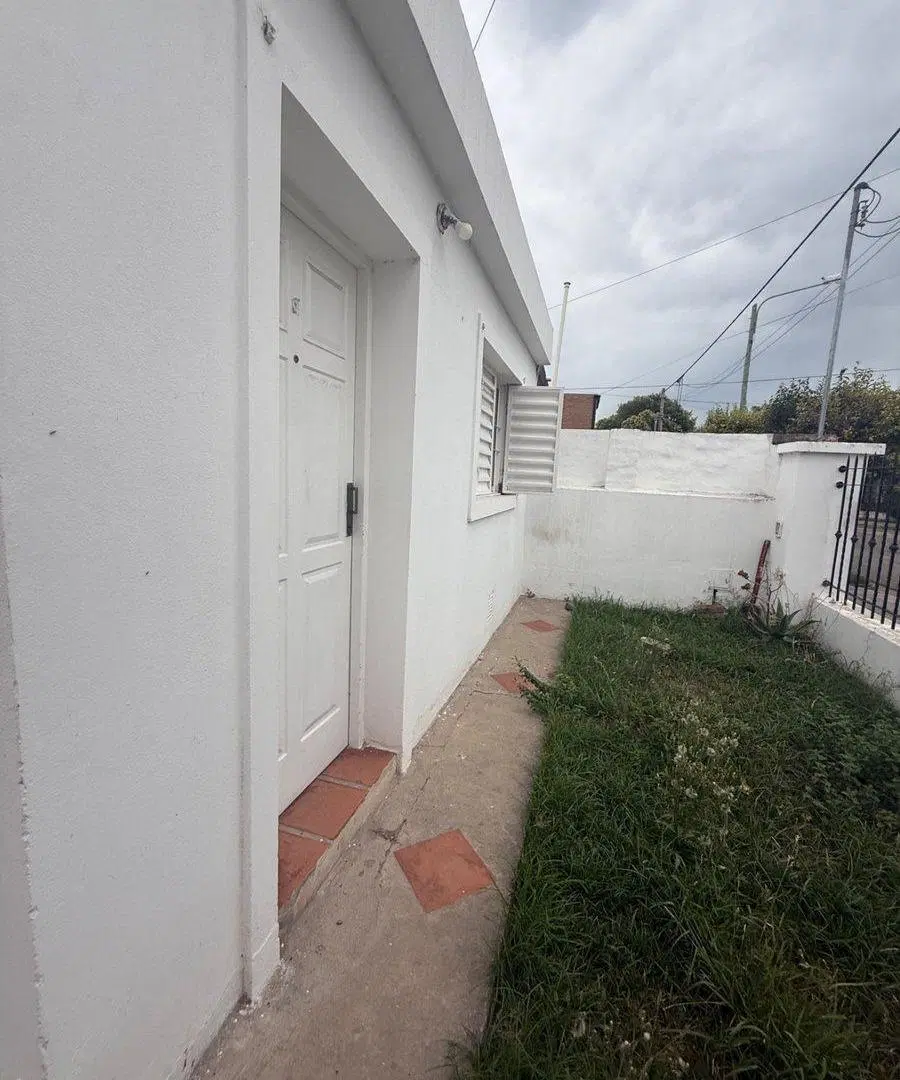 Venta CASA + 2 DEPTOS-B San Fernado-Cordoba 3