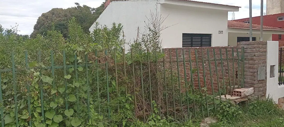 VENTA TERRENO 564m sobre Av. FERRARINI LA FALDA 5