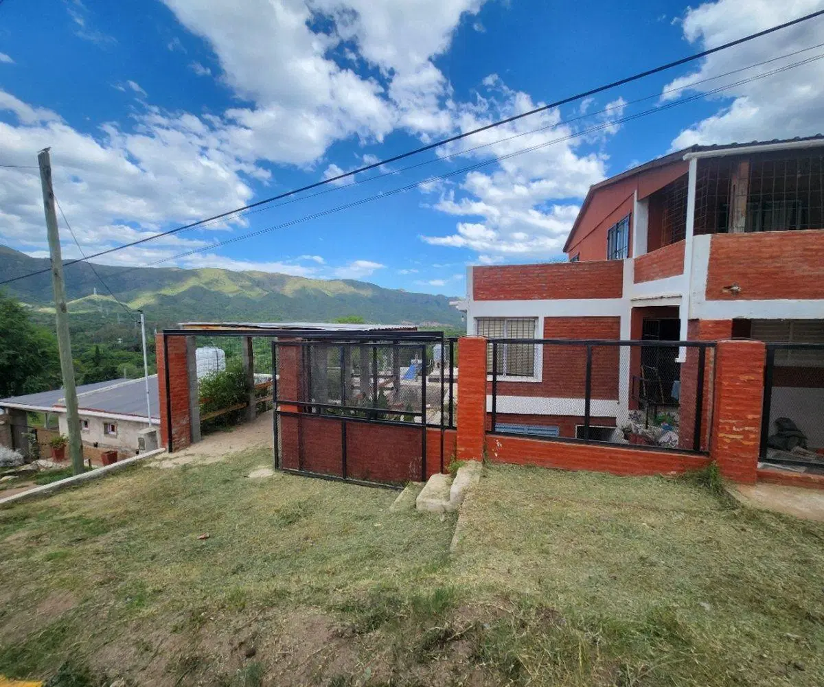 VENTA CASA 125 M2 BIALET MASSE, ESPECTACULAR VISTA 2
