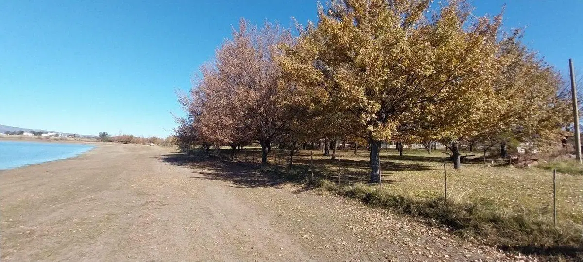 VENTA LOTE-POTRERO DE GARAY- FTE AL LAGO - 2.716mt 3