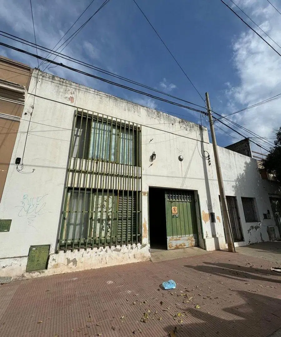 GALPON ALTA CORDOBA 400 METROS COCINA 4 BAÑOS 5