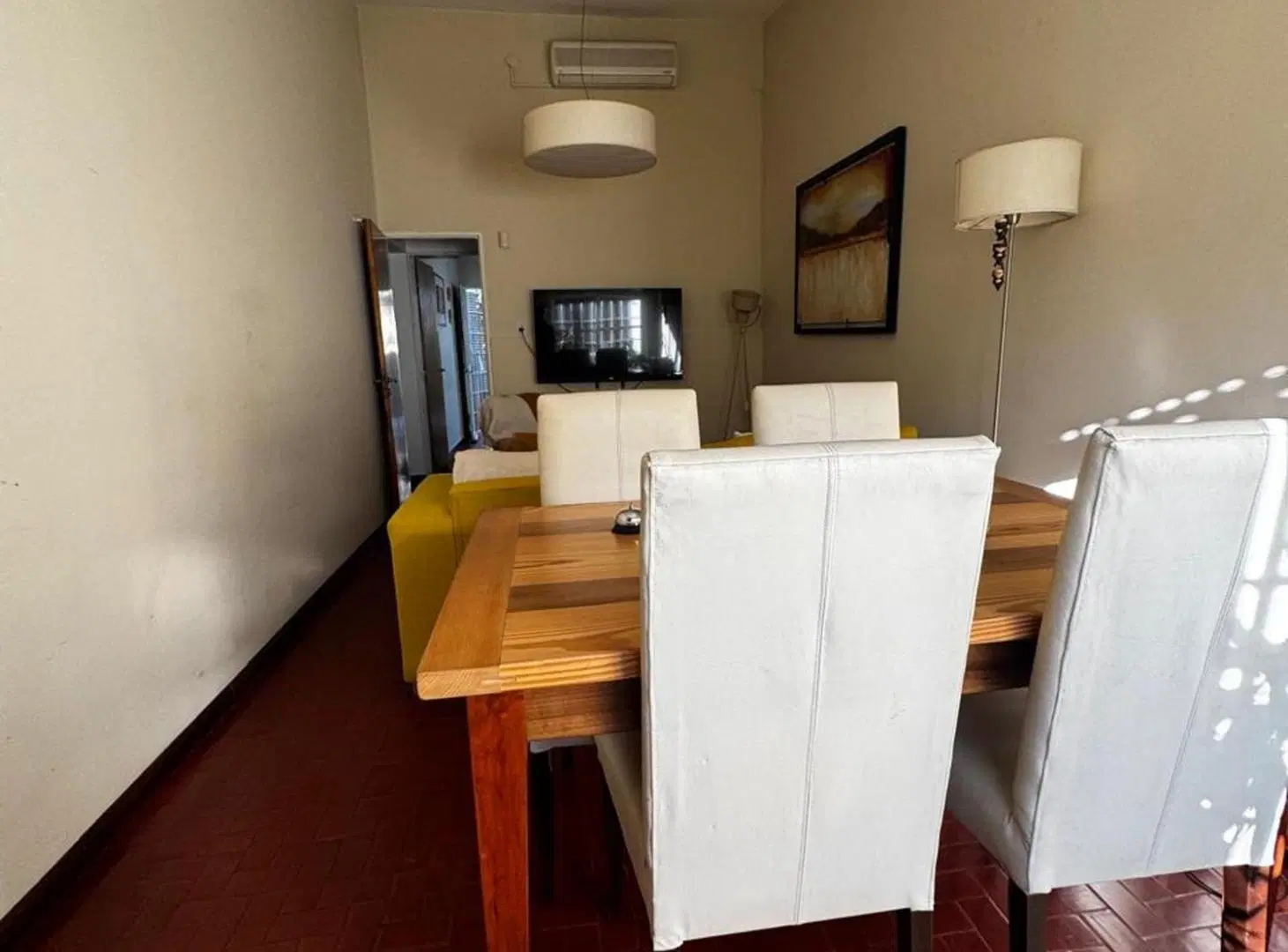 CASA EN PH 2 DORMITORIOS BARRIO PARQUE HORIZONTE 5