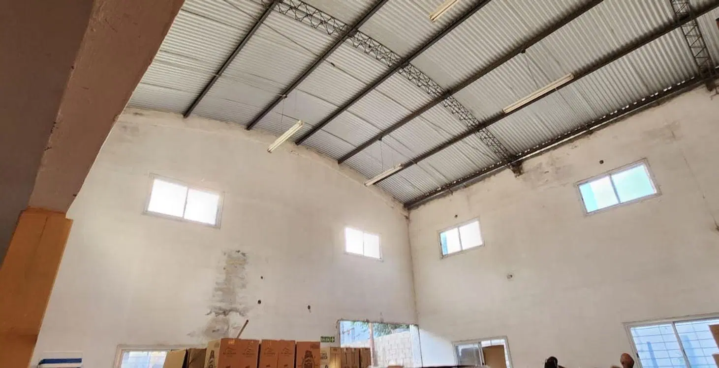VENTA DE GALPON MAS LOCAL EN MENDIOLAZA 5