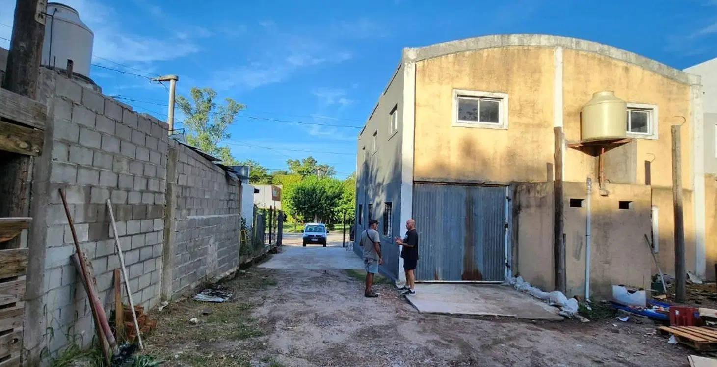 VENTA DE GALPON MAS LOCAL EN MENDIOLAZA 4
