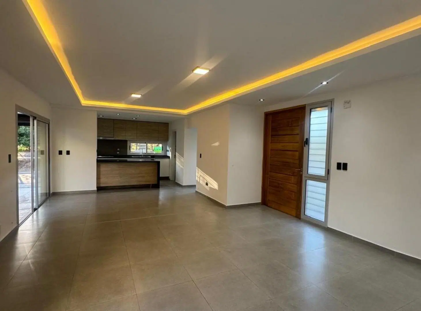 ALQUILER CASA TRES DORM MIRADORES MANANTIALES 3