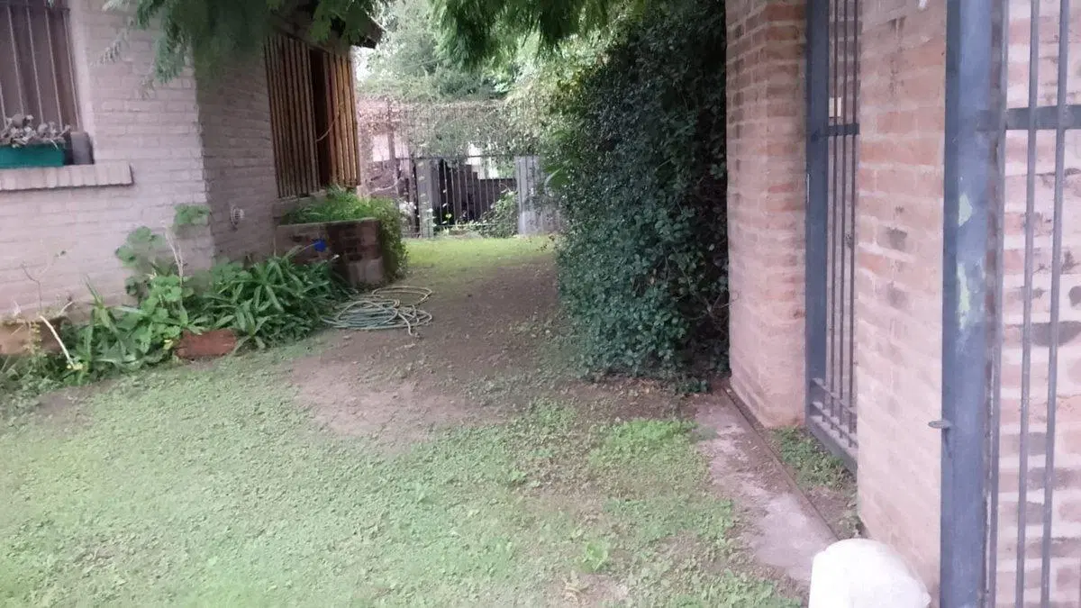 VENTA CASA V. ALLENDE 3DOR -LOMAS SUR- 5