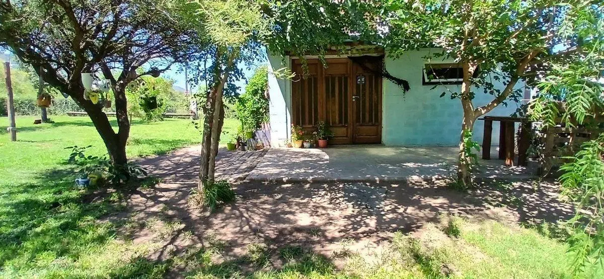 VENTA CASA EN COSQUIN EN LOTE DE 780 METROS 2