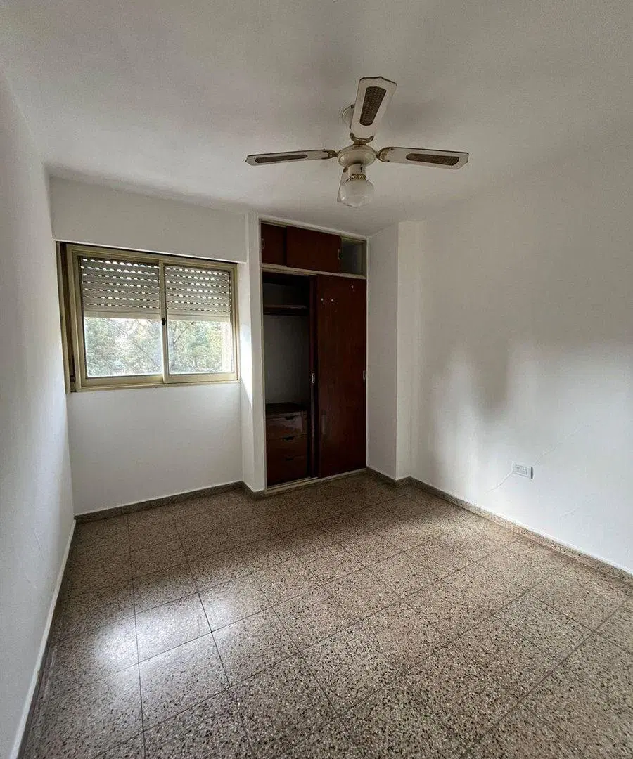 SE VENDE DEPTO AV GRAL PAZ UN DORMI CON BALCON 5