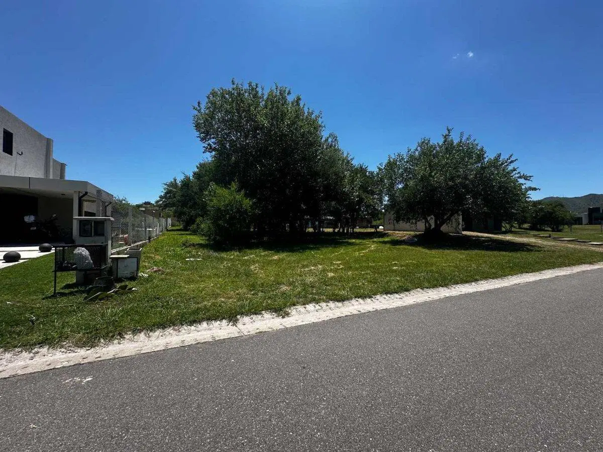 En venta lote La Arbolada Hollywood - Malagueño 4