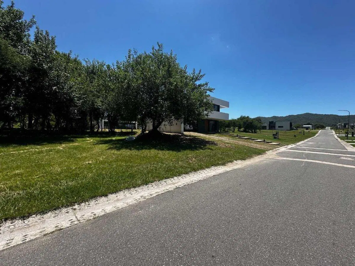 En venta lote La Arbolada Hollywood - Malagueño 5