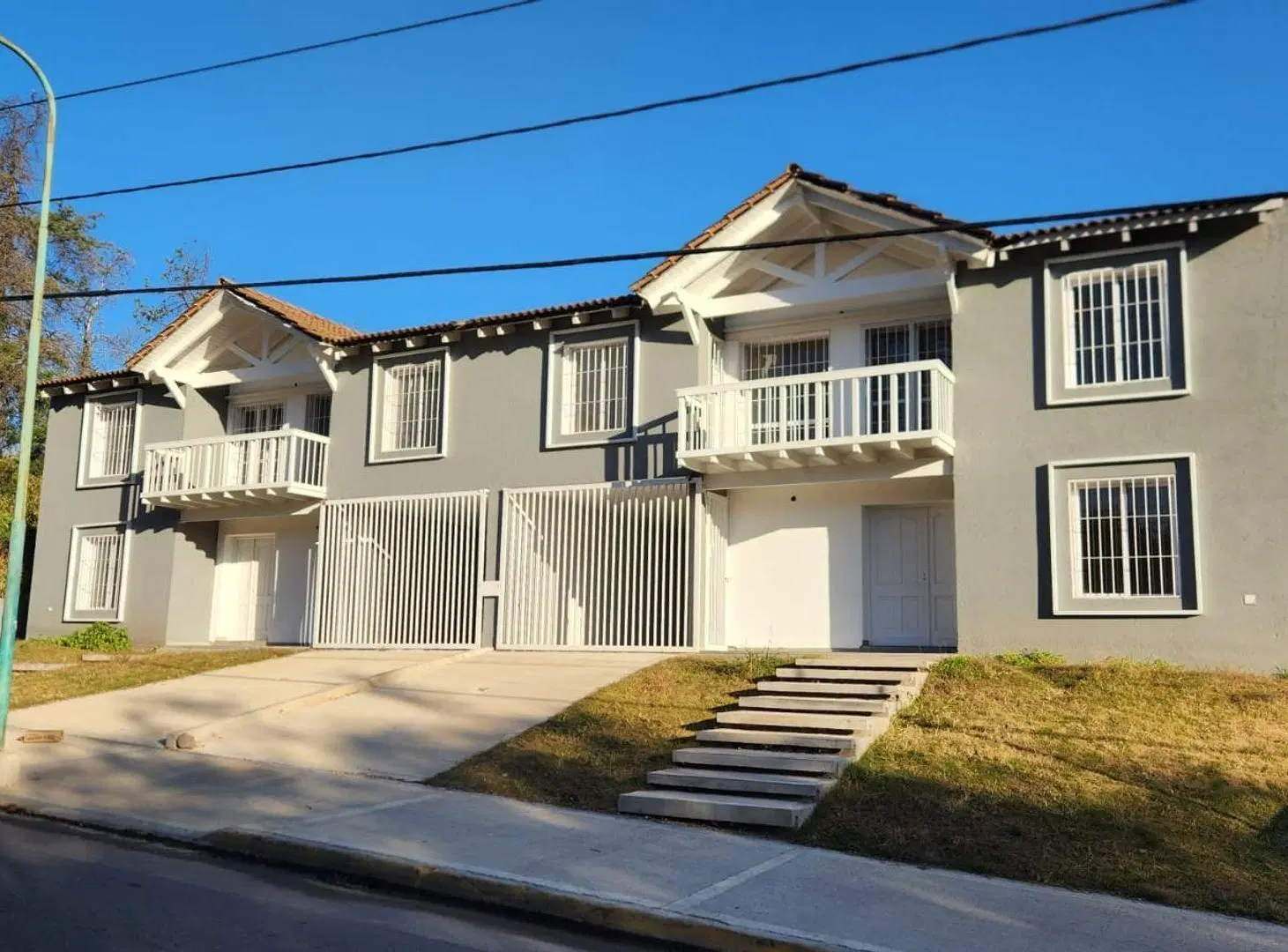 HERMOSO DUPLEX 3 DORMITORIOS EN UNQUILLO A ESTRENA 3