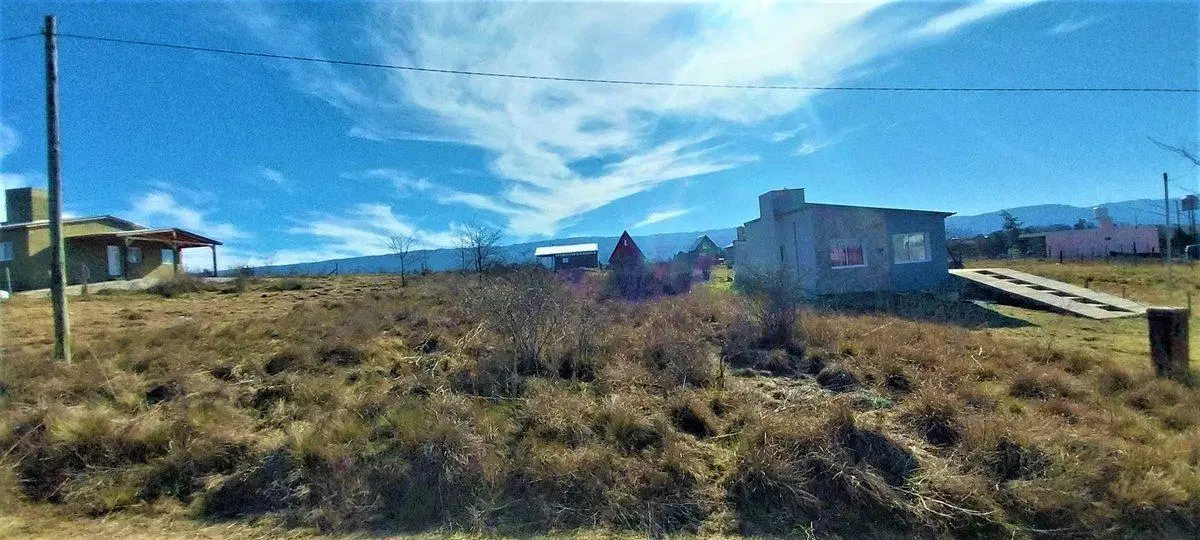 SE VENDE TERRENO 447m EN V. YACANTO, EL DIVISADERO 5