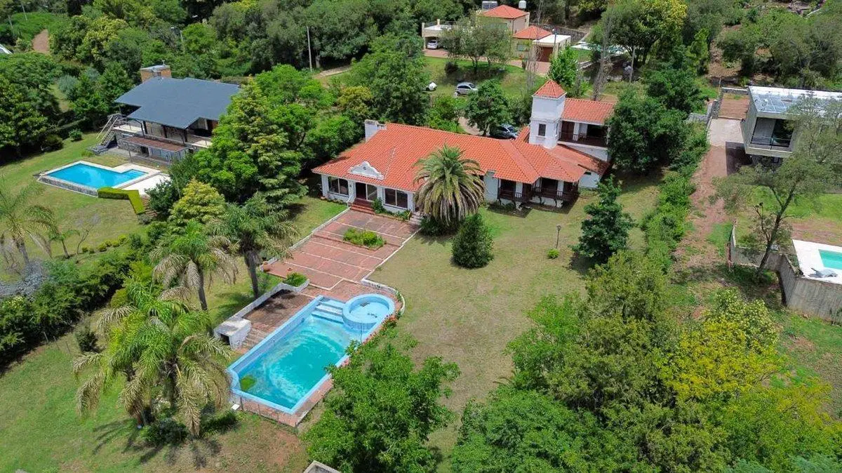 CASA 4 DORM PILETA VILLA DEL DIQUE EMBALSINA LAGO 5