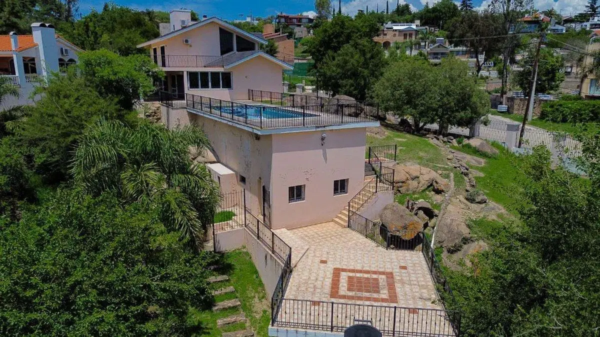 Casa Villa del Lago 4 dorm.  con pileta 2