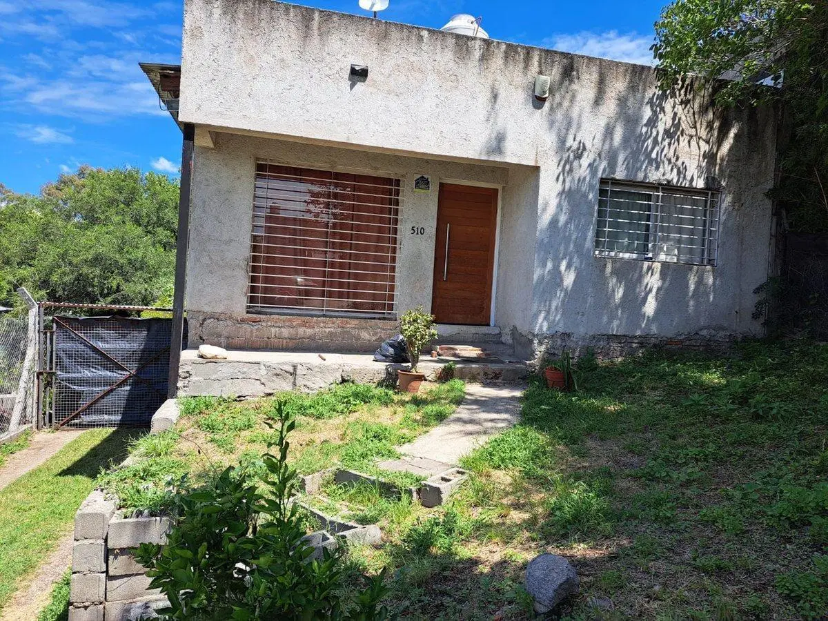 VENTA CASA UNQUILLO 2 DORMITORIOS INVERSOR ESCRIT. 2