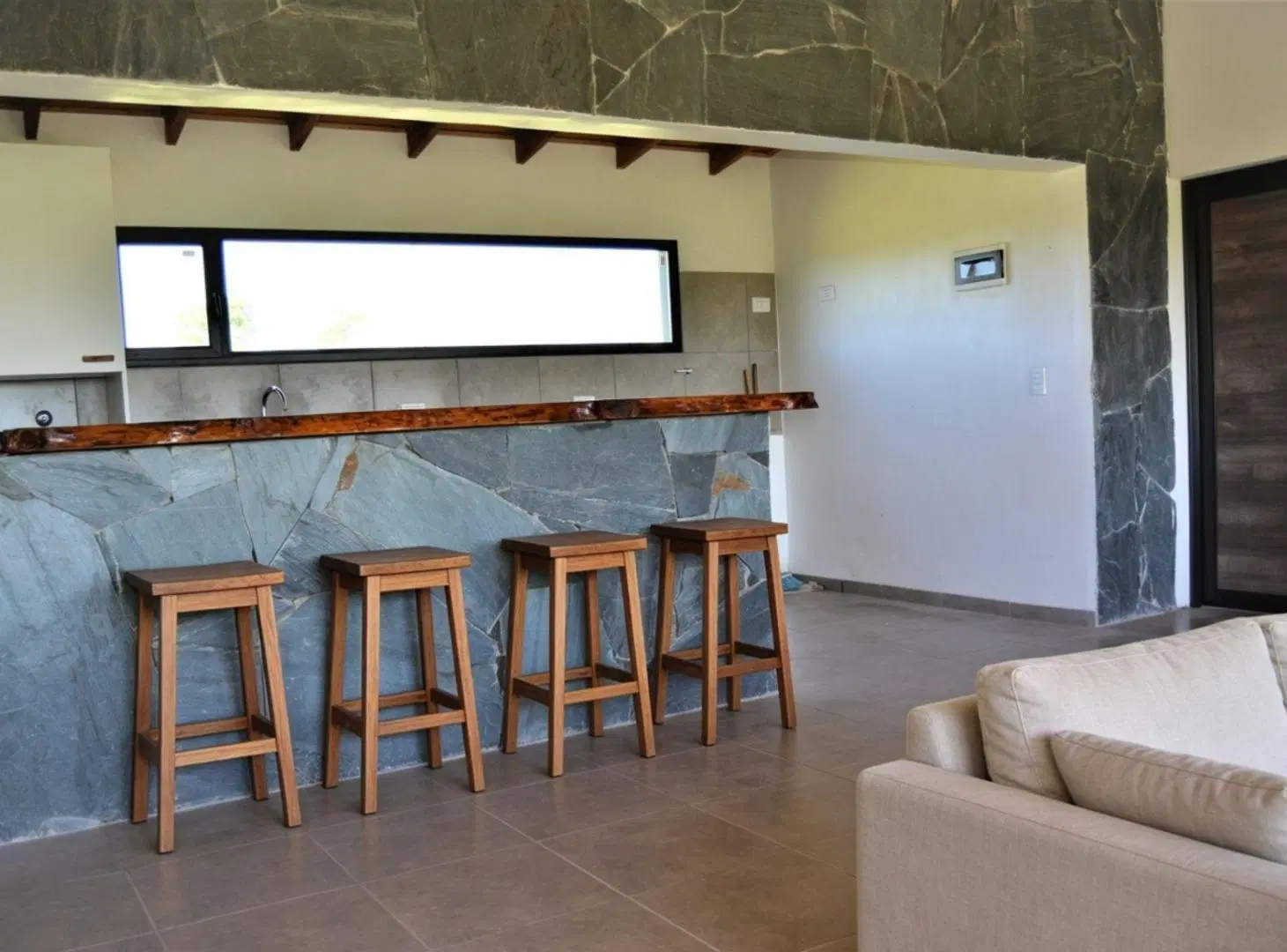 CASA A ESTRENAR EN VENTA VILLA YACANTO 2 DOR 3800m 2