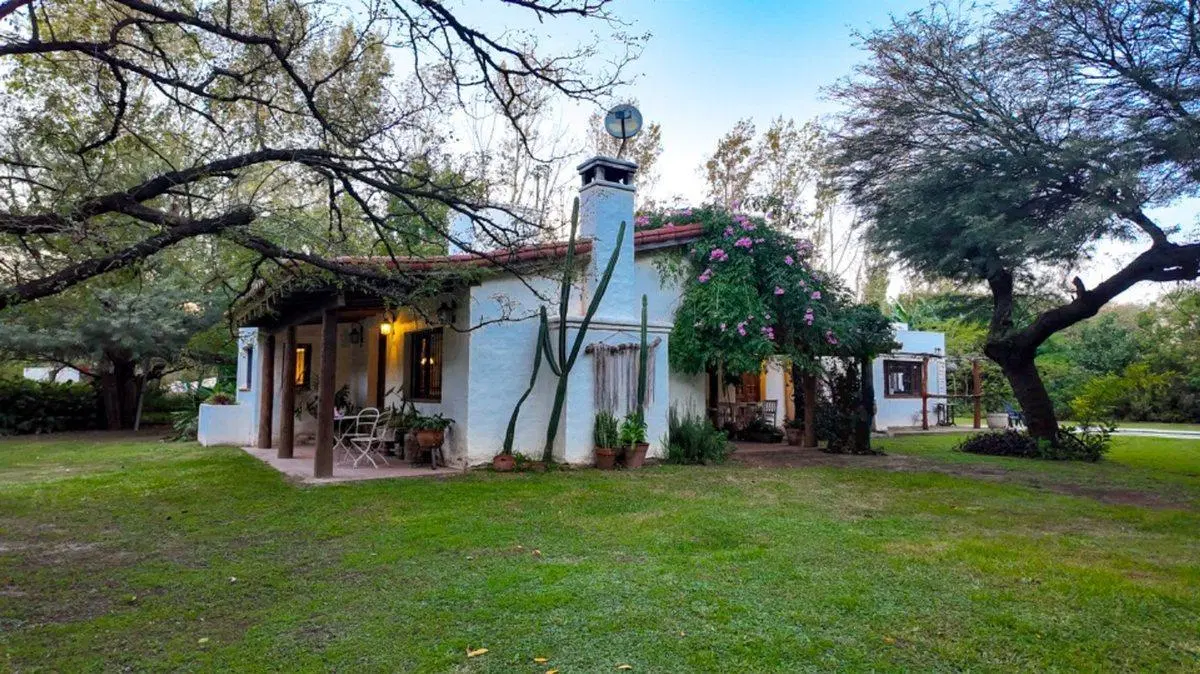 CASA 3 DORMITORIOS EN VILLA EUCARISTICA 3