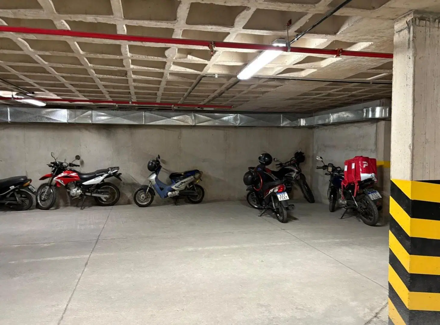 VENTA COCHERA ZONA TRIBUNALES II COMPLEJO H 5