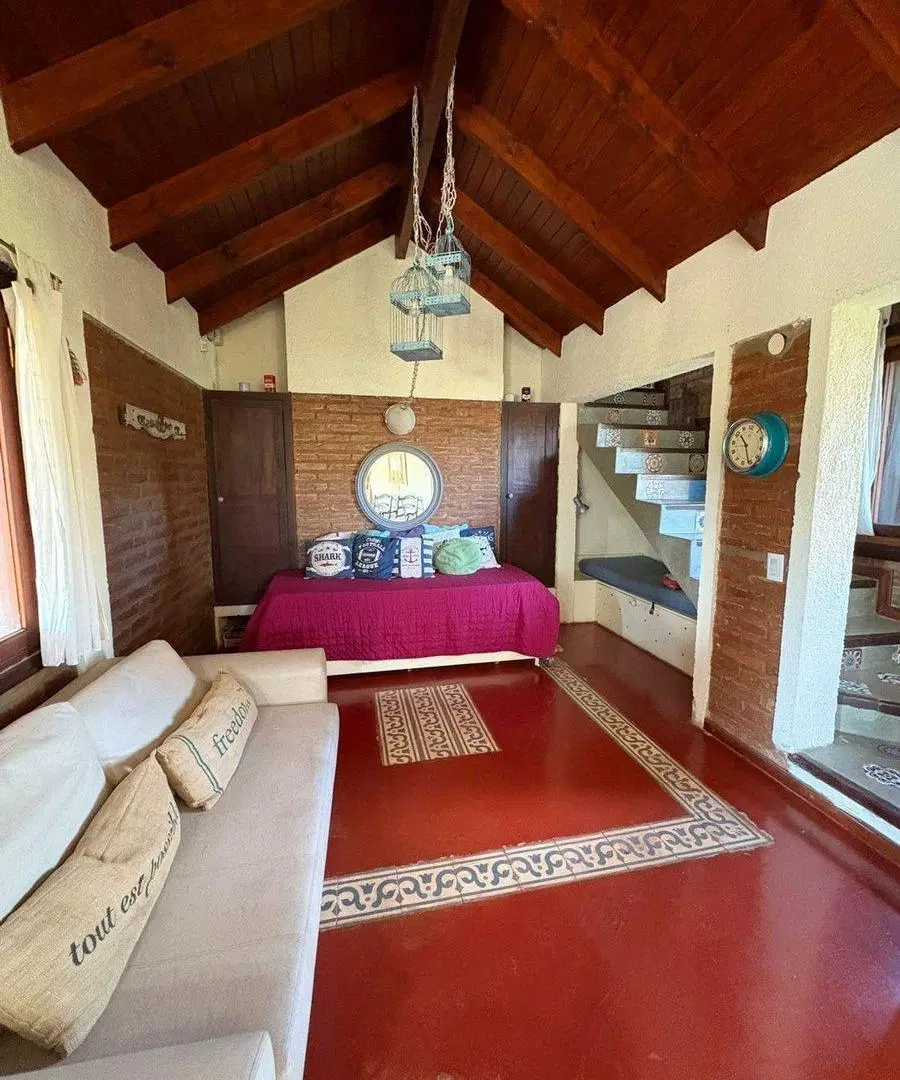 CASA C/ PILETA LOS ESPINILLOS - BARRIO DEL LAGO 2