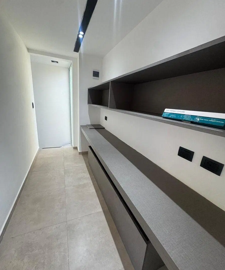 VENTA CASA TRES DORMITORIOS MIRADORES MANANTIALES 5