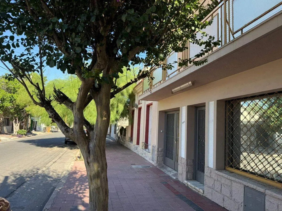 Lote en Venta 423mtrs apto desarrollo en Alberdi 3