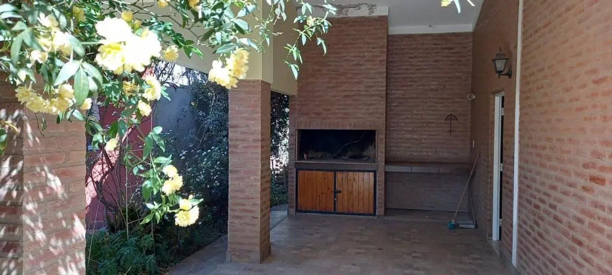 VENTA CASA 2 DORMITORIOS VILLA DEL DIQUE  CORDOBA 3