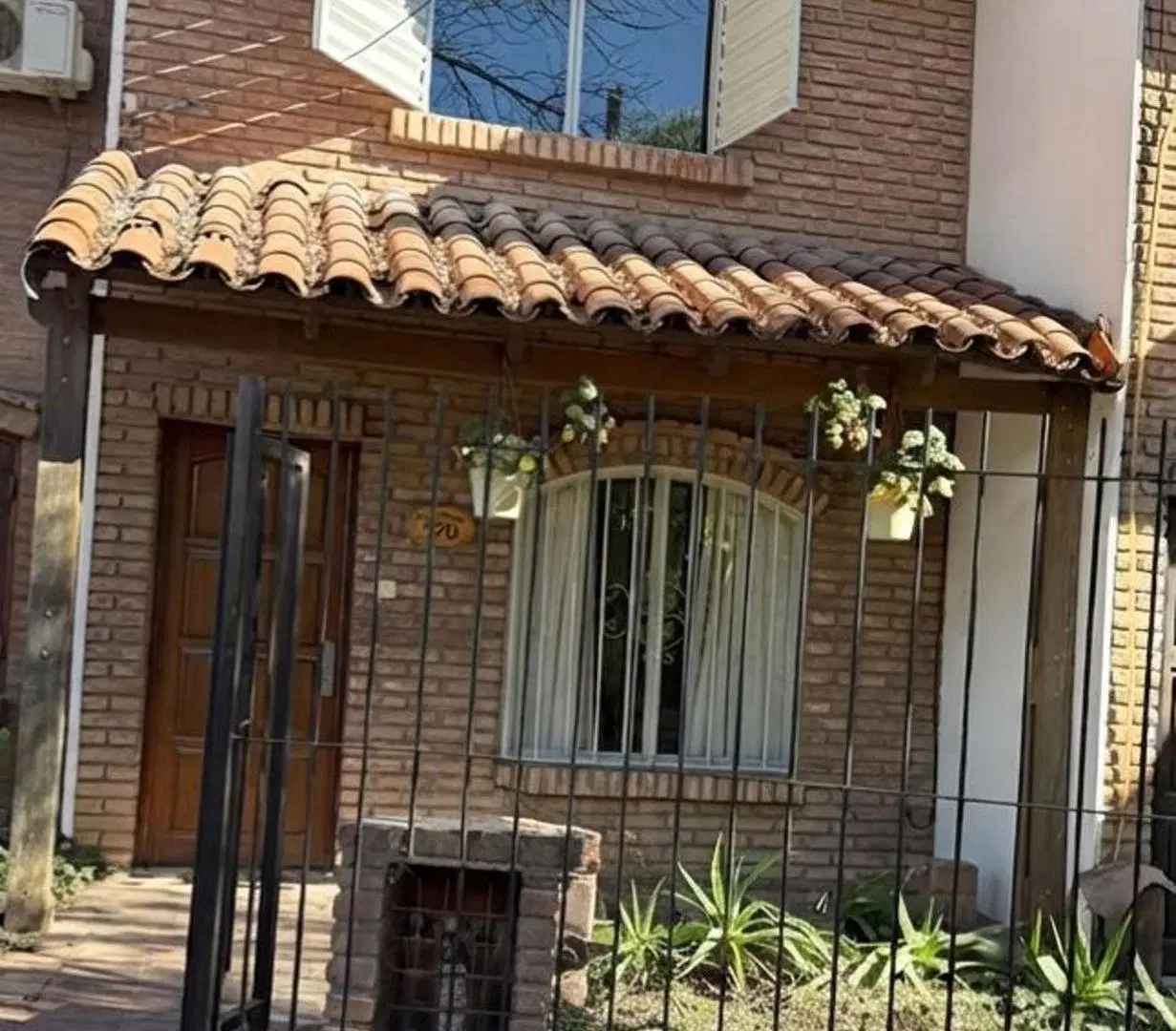 VENTA DUPLEX 3 DORMITORIOS HOUSING FORTALELZA II 2