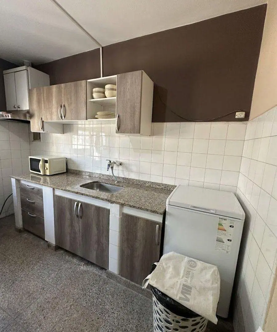 CASA EN VENTA EN VILLA ADELA DE 2 DORMI Y COCHERA 5