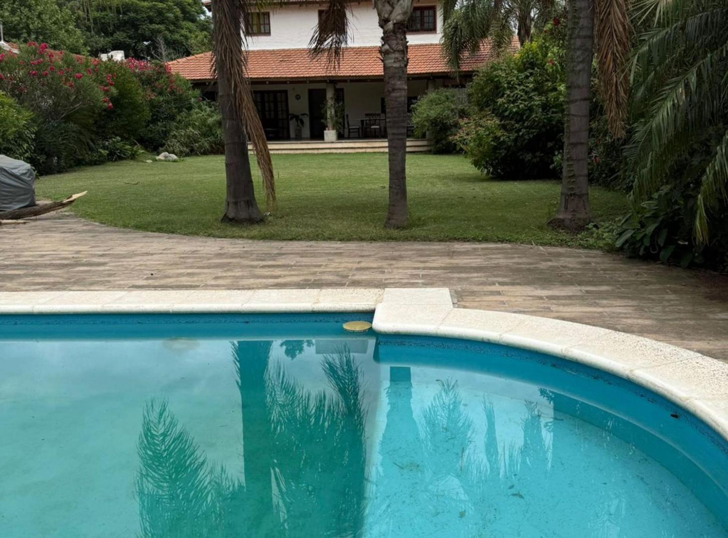 Foto de VENTA EXCELENTE PROPIEDAD 3 DORMITORIOS CON PILETA, imagen 2