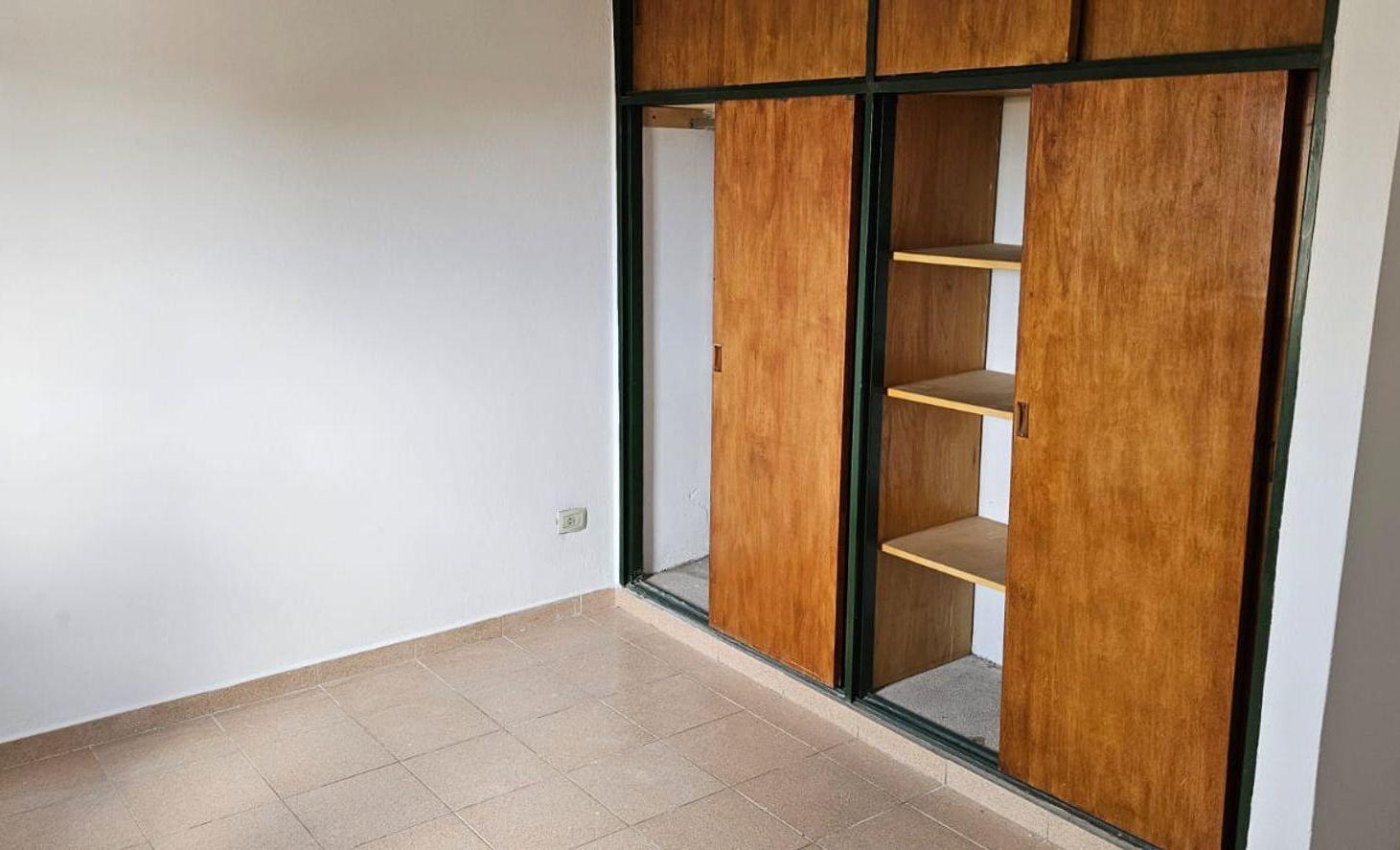 Foto de DEPARTAMENTO 1 DORMIT EN ALQUILER B° SAN VICENTE, imagen 4