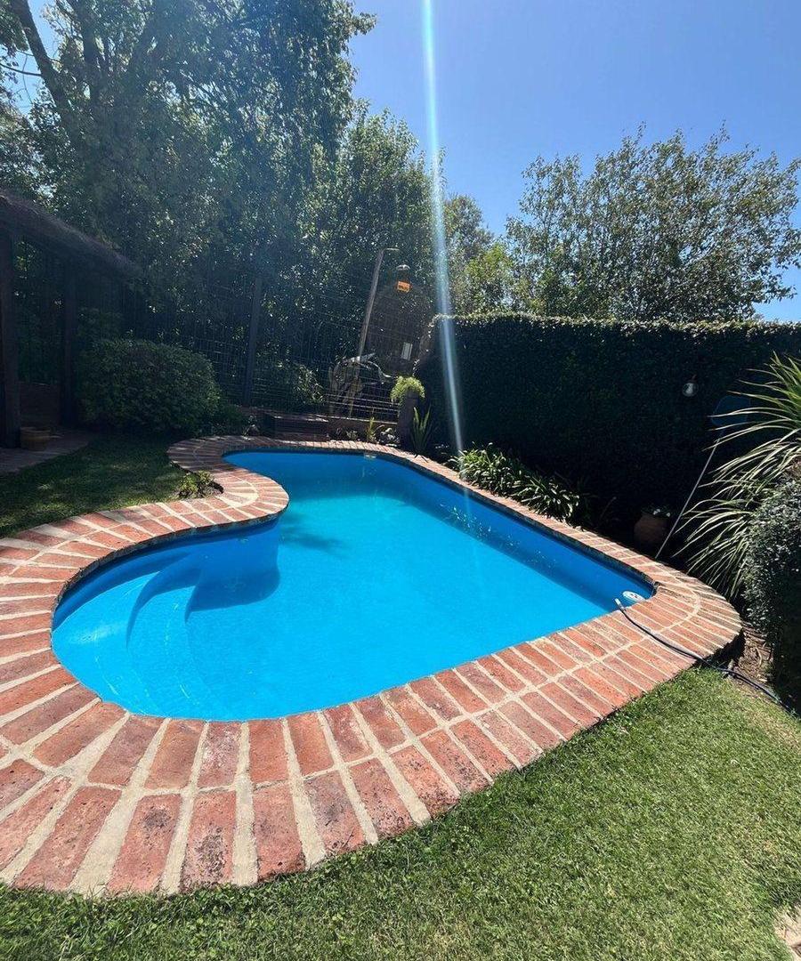 Foto de Casa 3D Pileta San Salvador 1 Cuadra Av Colón, imagen 3