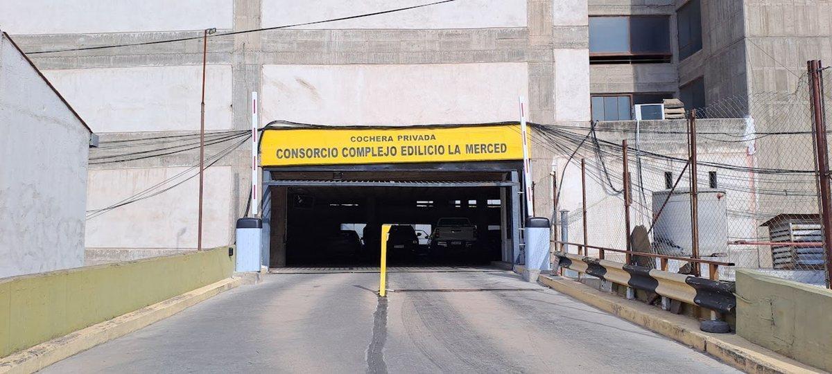 Foto de COCHERA DOBLE EXCELENTE UBICACIÓN AV. OLMOS 138, imagen 3