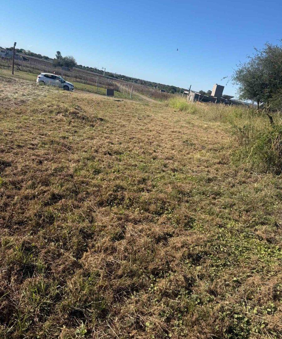 Foto de VENTA LOTE 300M2 Lomas de Anisacate con seguridad, imagen 2