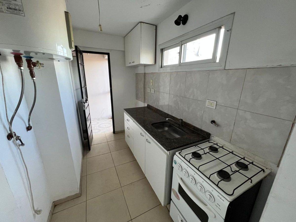 Foto de VENDO DEPARTAMENTO 1 DORMITORIO ALTO ALBERDI, imagen 3