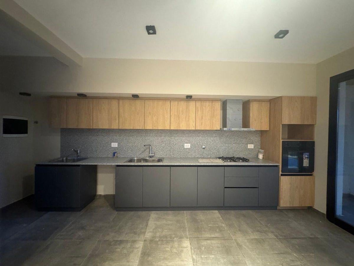 Foto de CASA TEJAS CUATRO TRES DORMITORIOS MALAGUEÑO CBA, imagen 4