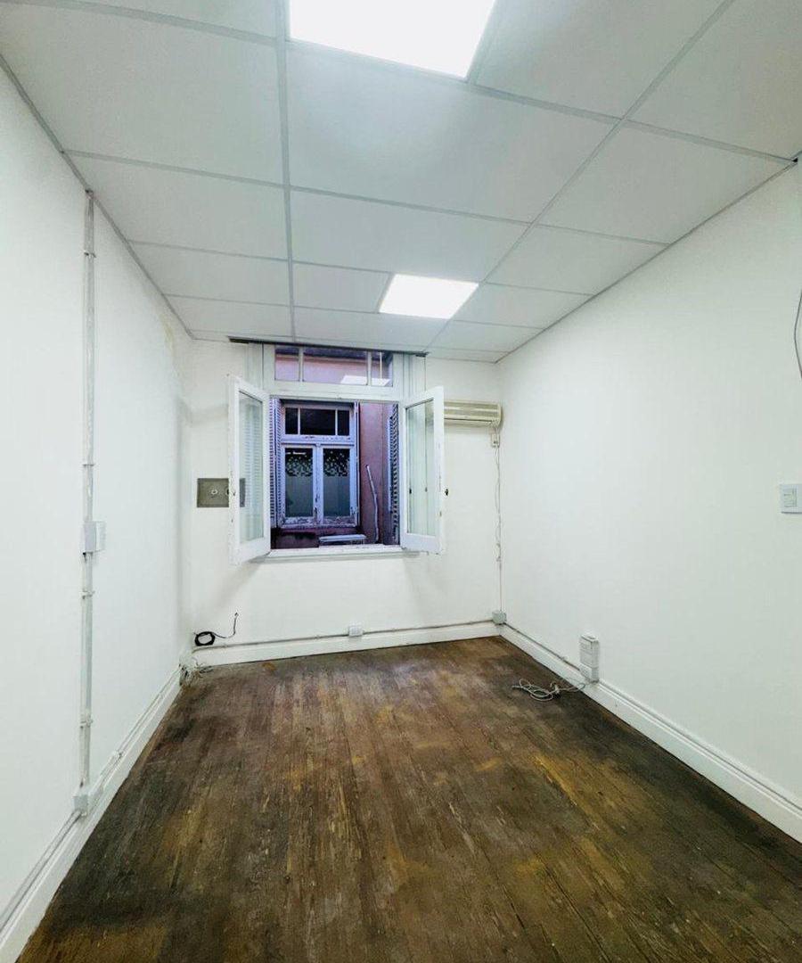 Foto de VENTA OFICINA CENTRO EDIFICIO MINETTI SEGURIDAD, imagen 3