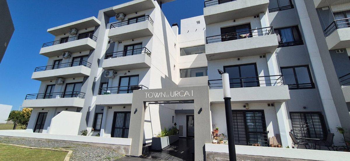 Foto de VENTA DPTO 1 DOR CON BALCON EN VALLE CERCANO, imagen 1