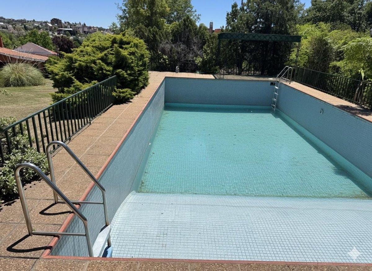 Foto de VENTA CASA GRAN LOTE PARA HOUSING VILLA CARLOS PAZ, imagen 5