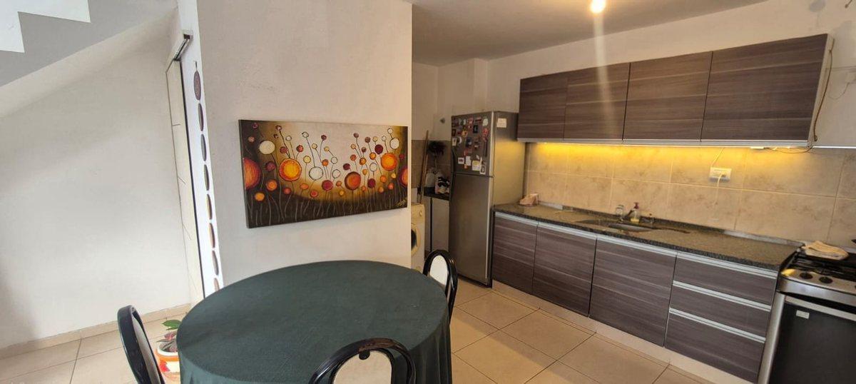 Foto de DUPLEX EN VENTA 2 DORM EN LOS ALGARROBOS HOUSING, imagen 1