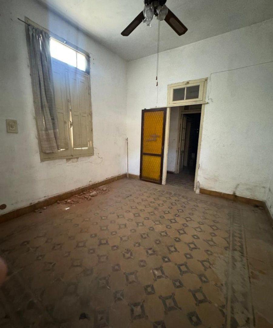 Foto de VENTA CASA LOCAL A RECICLAR BARRIO MARECHAL, imagen 1