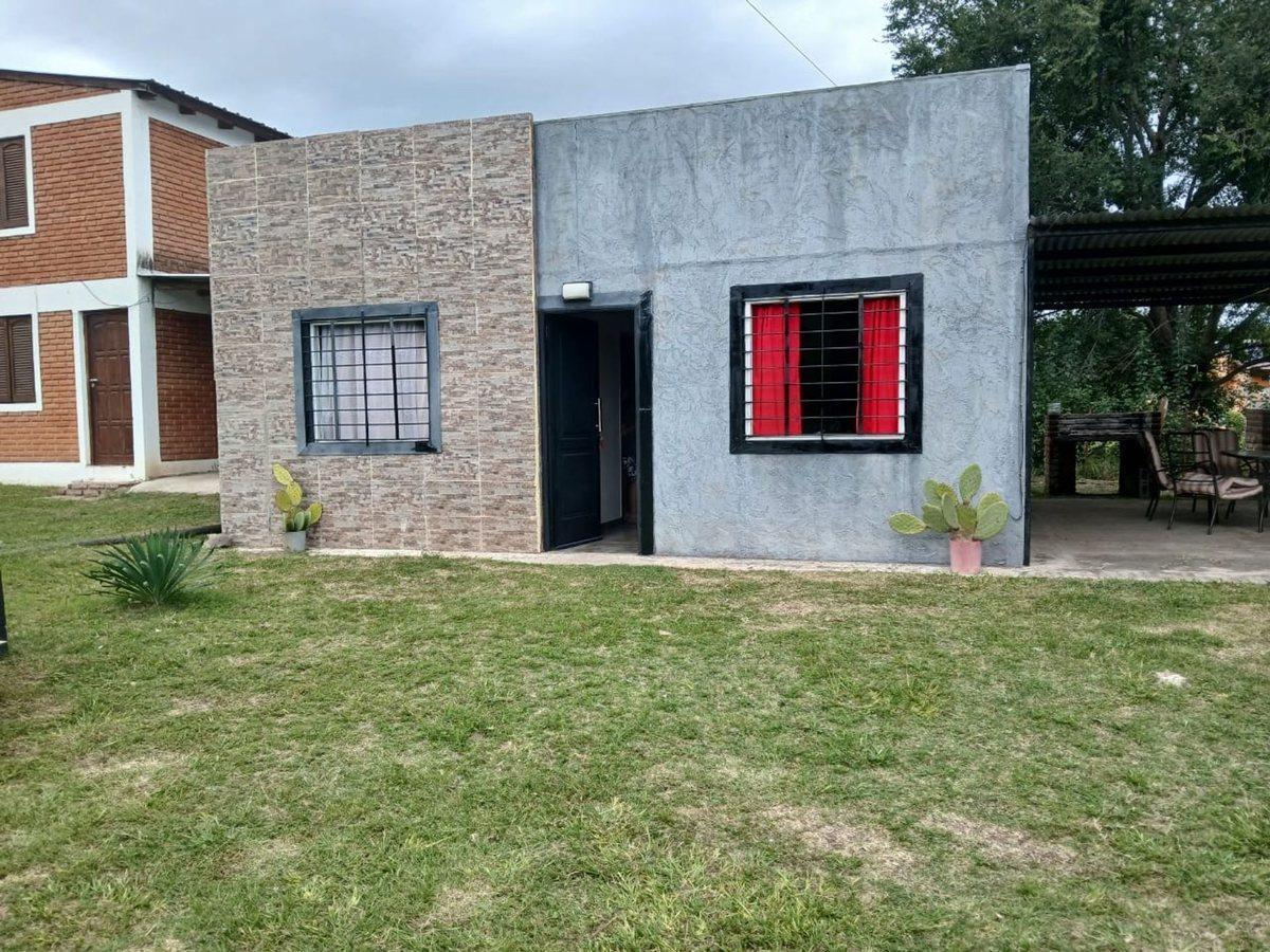 Foto de VENTA DOS CASAS 2 DORMITORIOS COSQUIN CORDOBA, imagen 4