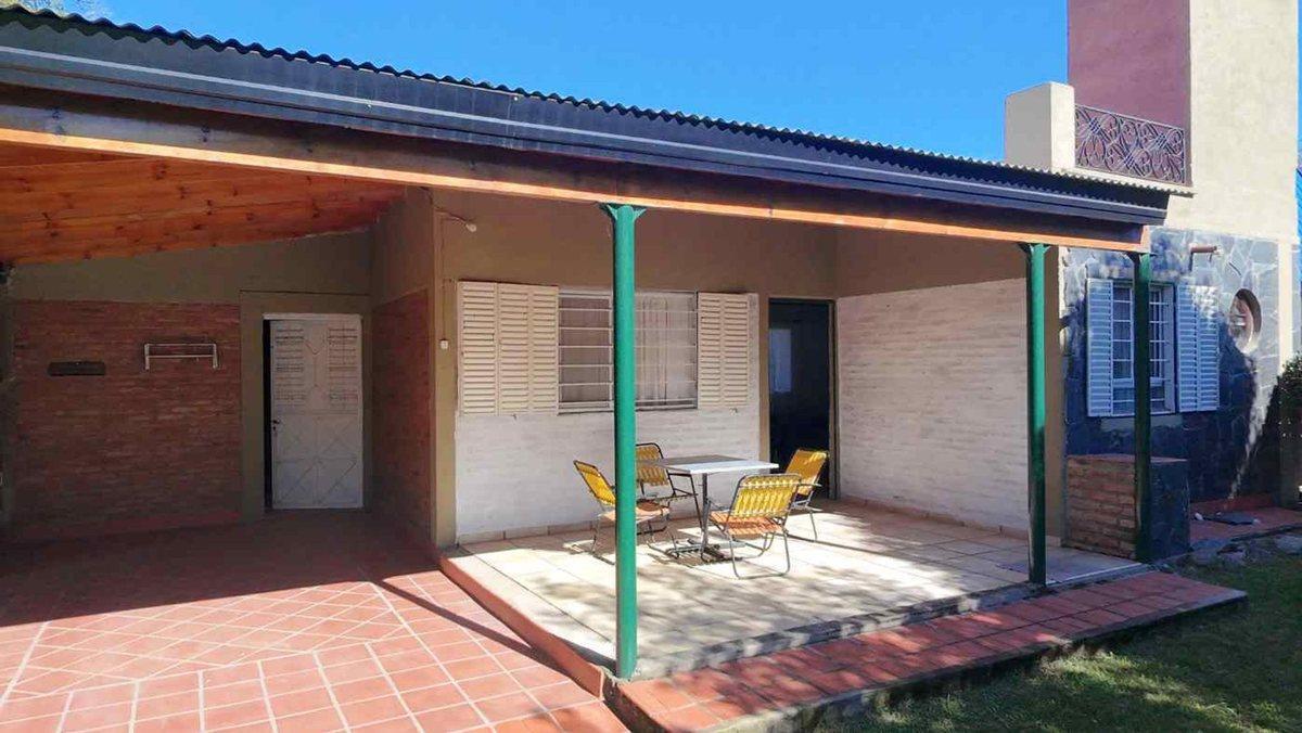 Foto de SE VENDE 2 CASAS EQUIPADAS LOTE 480m2 V. RUMIPAL, imagen 3