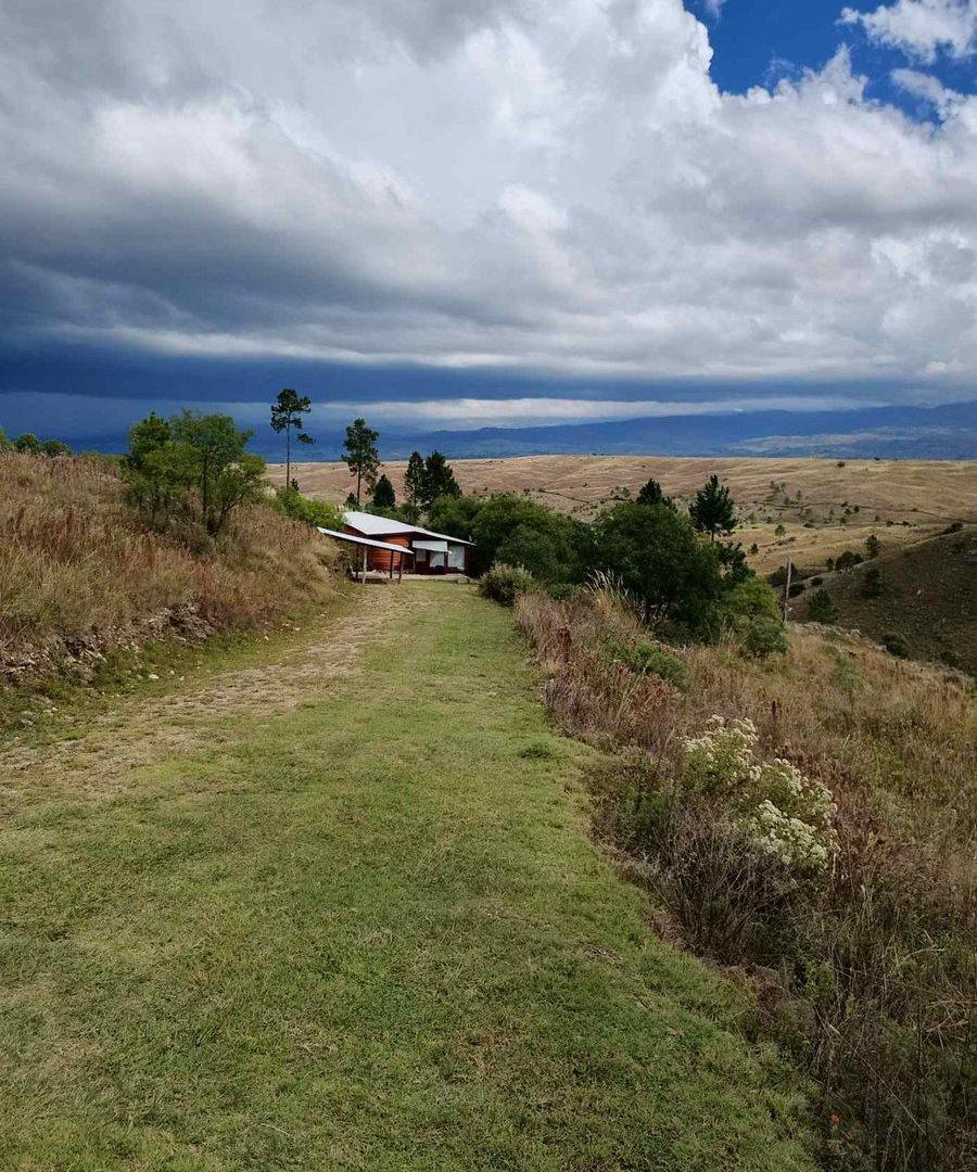 Foto de SE VENDE HOSTEL DE MONTAÑA 1 HECT. VILLA YACANTO, imagen 3