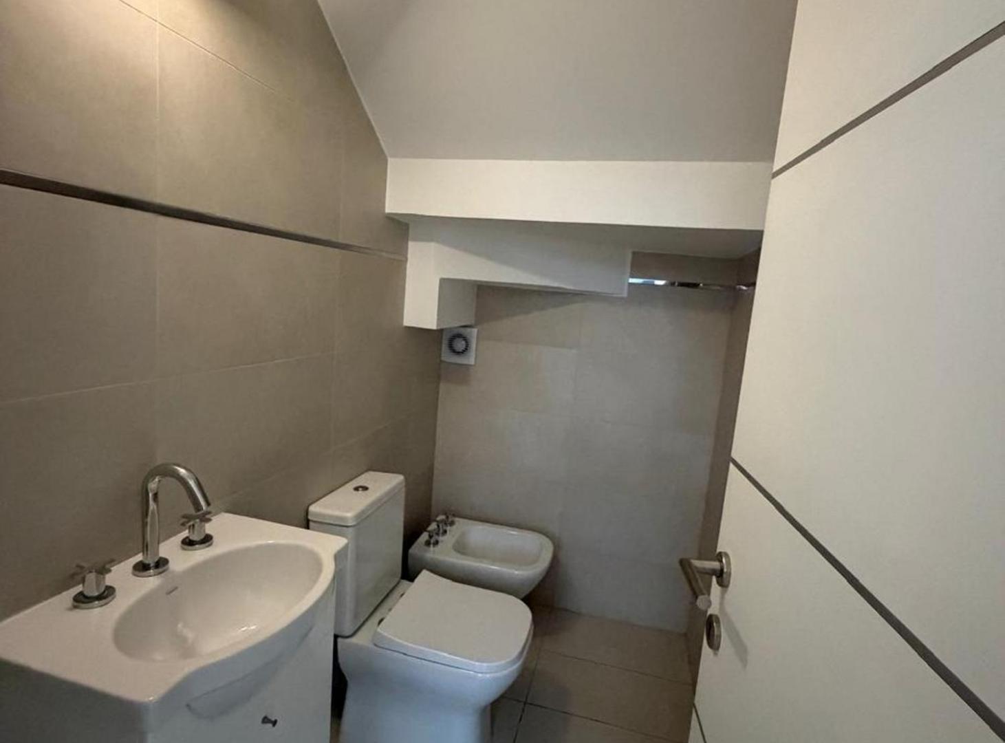 Foto de ALQUILER CASA 3 DORMITORIOS VILLA BELGRANO CORDOBA, imagen 5