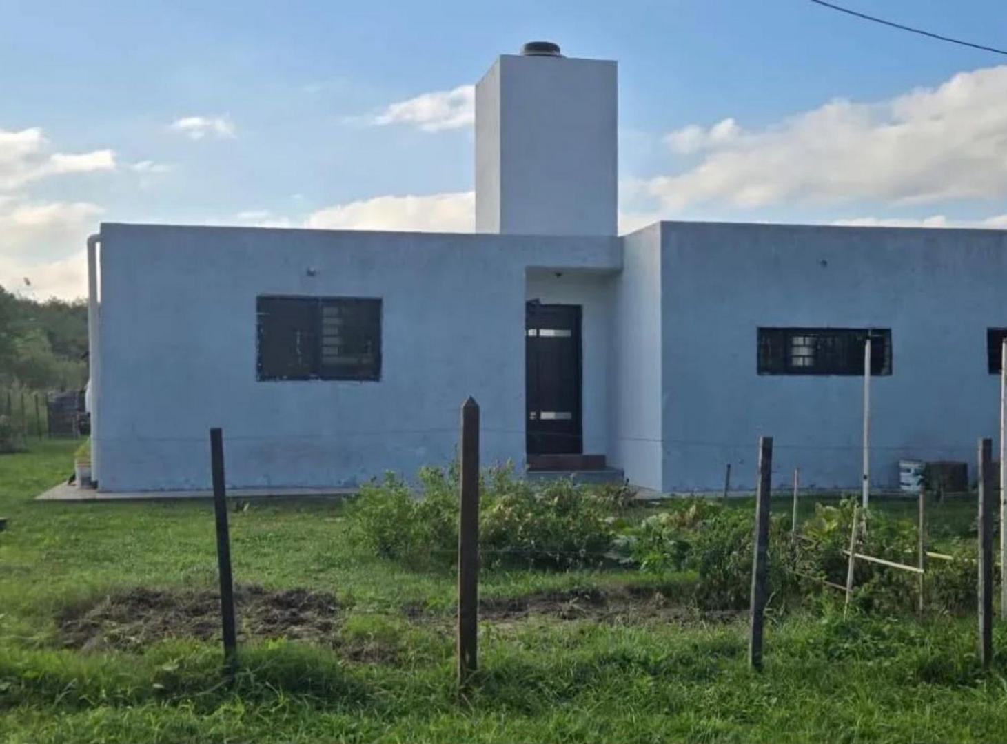 Foto de VENTA CASA 2 DORM-2 BAÑOS-GRAN PATIO-RIO CEBALLOS, imagen 2