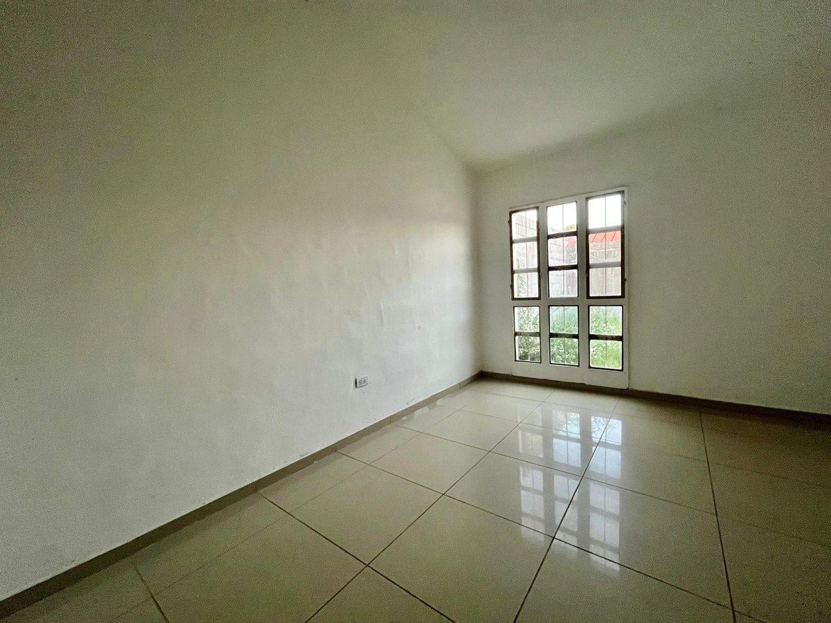 Foto de CASA 2 DORMI + QUINCHO B° SAN CARLOS DE HORIZONTE, imagen 2
