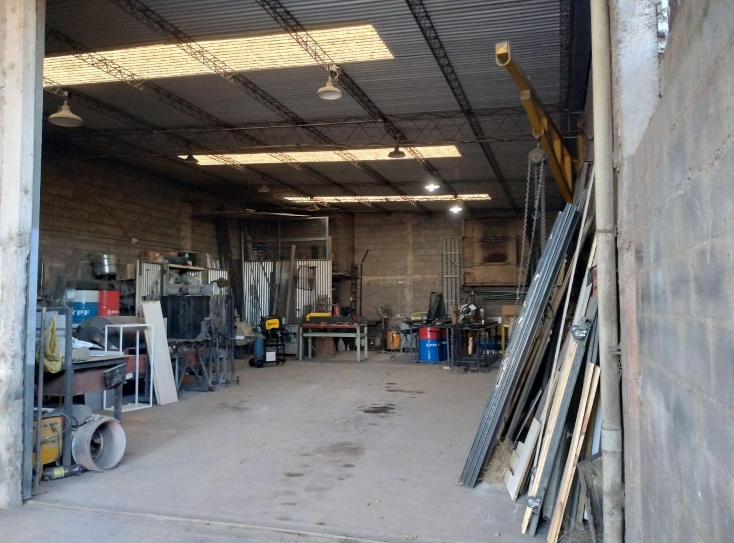 Foto de VENTA GALPON 150 M2 EN MALVINAS ARGENTINAS, imagen 2