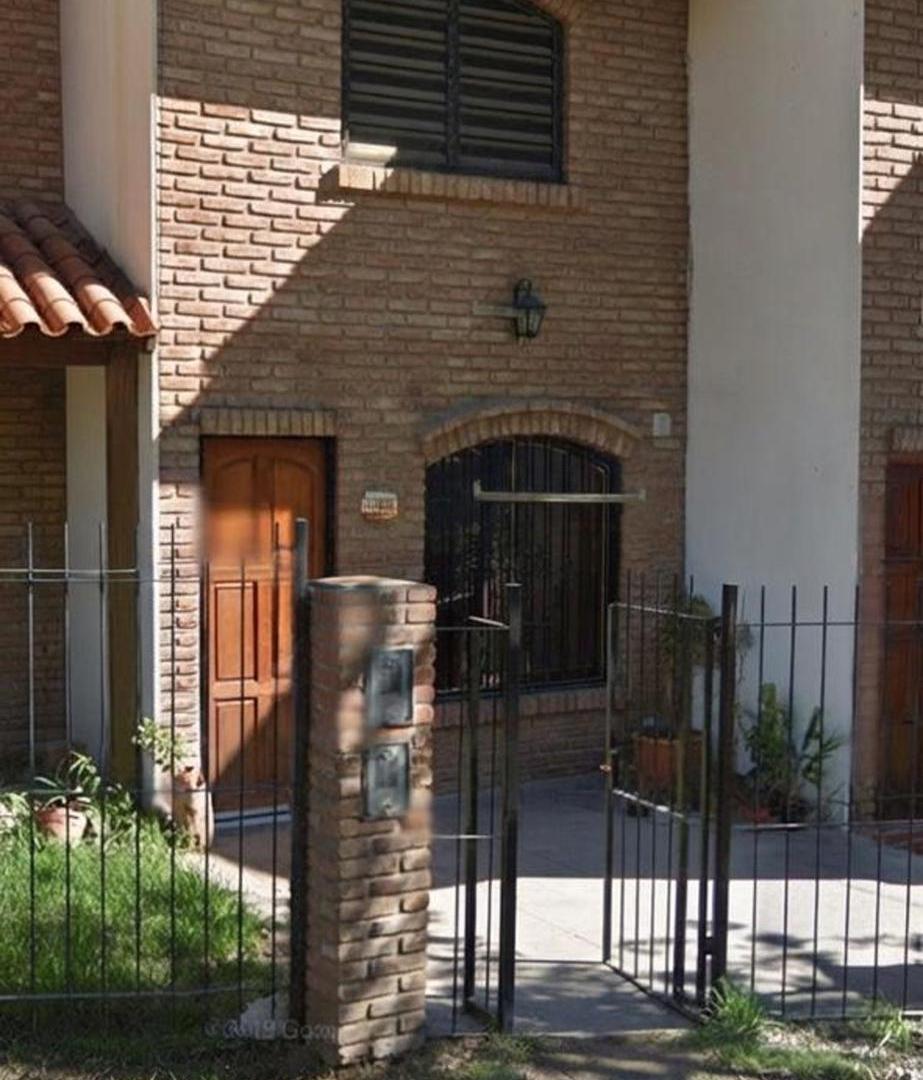 Foto de VENTA DUPLEX 3 DORMITORIOS HOUSING FORTALELZA II, imagen 2