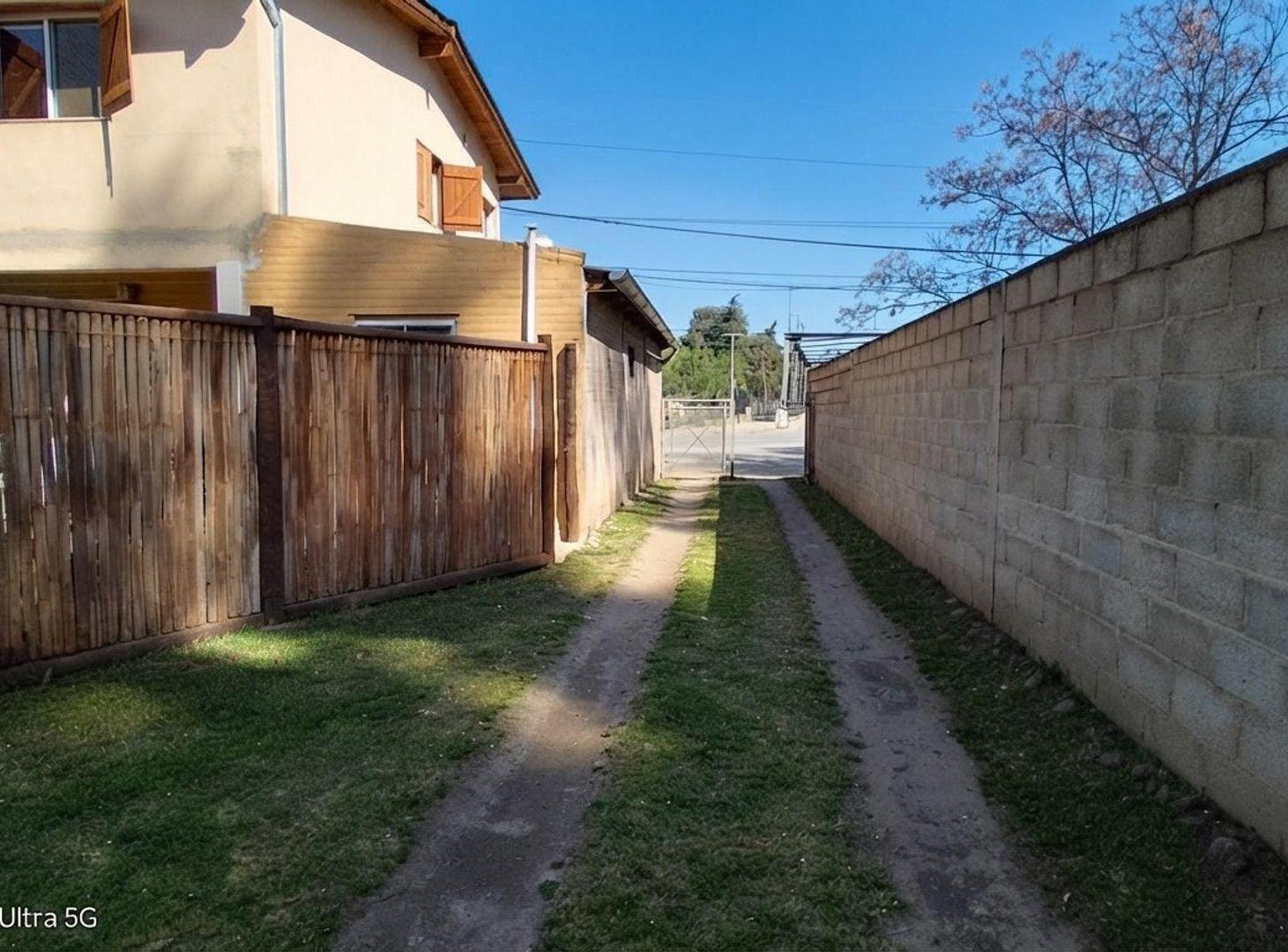 Foto de SE VENDE 3 LOCALES + 4 CASAS FRENTE AL RIO S. ROSA, imagen 2